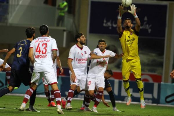 گل گهر 2 - نساجی 2 بازگشت یک امتیازی گل گهر در سیرجان جشن قائمشهری ها کامل نشد