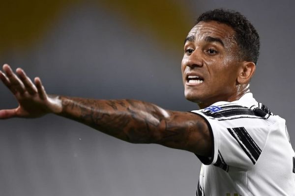  بایرن مونیخ به جذب مدافع برزیلی یوونتوس علاقمند است