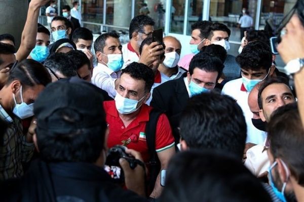  المپیک ۲۰۲۰ توکیو  بازگشت محمد بنا به ایران در روز تولد ۶۴ سالگی‌اش