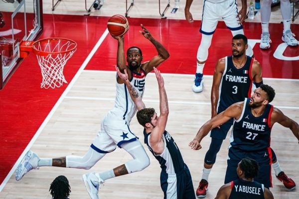  المپیک ۲۰۲۰ توکیو  آمریکا قهرمان بسکتبال شد