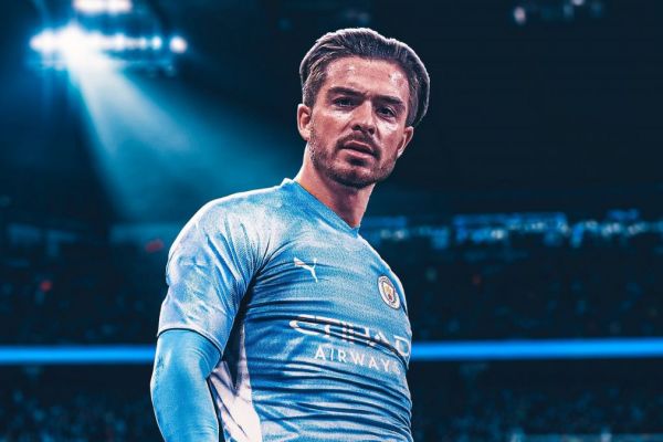  کارشناس انگلیسی  ستاره جدید منچسترسیتی به کفش‌هایش چسب مخصوص زده