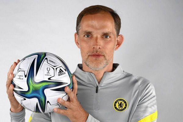  عکس؛ رونمایی از توپ، مدال و جام سوپرکاپ اروپا