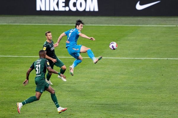 لیون فرانسه هم مشتری سردار آزمون شد