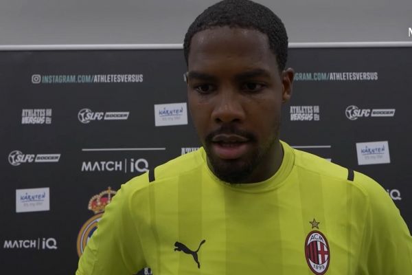  بی صبری دروازه بان جدید میلان برای بازی در لیگ قهرمانان  می خواهم به میلان کمک کنم