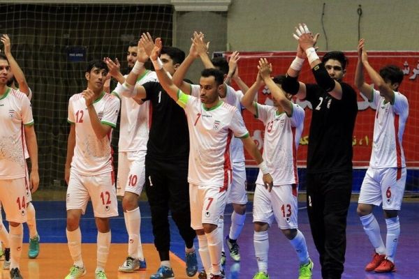 گزارش ایرنا قهر مدیران فوتبال با فوتسال؛ وقت دعوا نیست