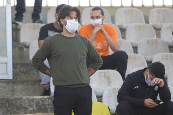 نوری چمن ورزشگاه تختی انزلی ترمیم میشود با قدرت و در مسیر موفقیت گام برمیداریم