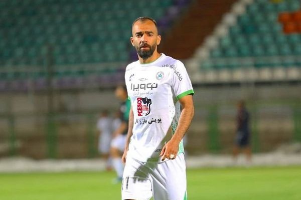  باشگاه استقلال  بازیکن ذوب‌آهن در لیست ما نیست