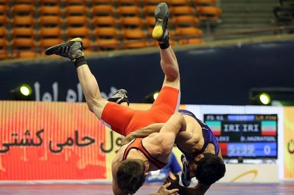 کشتی آزاد جوانان قهرمانی جهان الهی و نخودی به دیدار فینال راه یافتند عبادی و عبداللهی در دیدار رده بندی