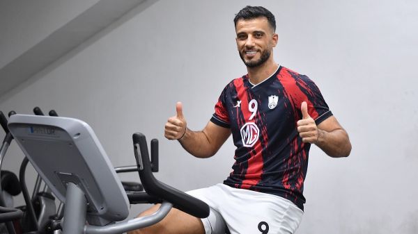 مهاجم سوریه بازی با ایران را از دست داد عکس