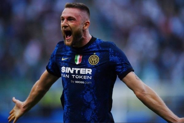 قهرمان ایتالیا فصل را با پیروزی مقتدرانه آغاز کرد