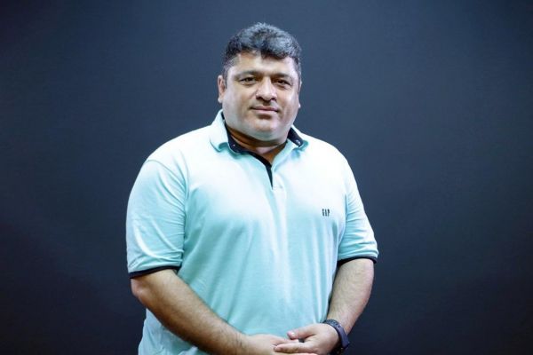 داداشزاده پرسپولیس نیازی به تغییرات اساسی ندارد لیگ بیست و یکم جذاب میشود