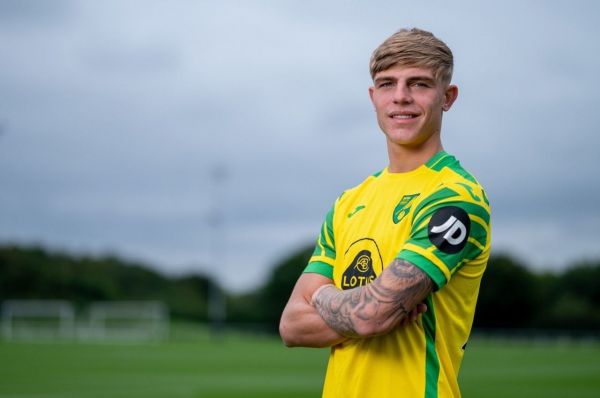  رسمی؛ مدافع کناری شیاطین سرخ به نوریچ پیوست