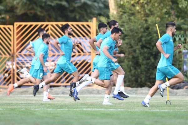 نخستین رونمایی رسمی از خریدهای استقلال عکس