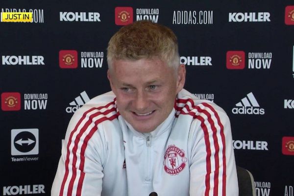 استقبال سولشر از بازگشت رونالدو او اسطوره یونایتد است