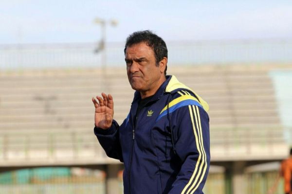 کرمانی مقدم السومه و خربین بسیار زهردار هستند نباید اجازه فضاسازی به سوریها بدهیم