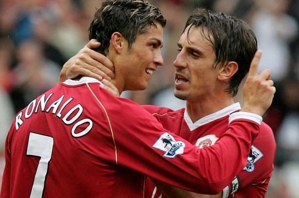 واکنش نویل به خرید رونالدو شانس قهرمانی سیتی و چلسی بیشتر است