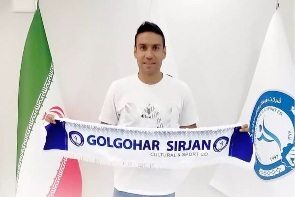  احمد زنده‌روح در گل‌گهر ماندنی شد