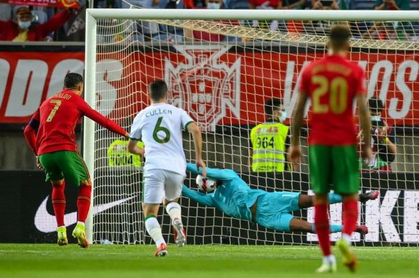  عکس؛ تکرار هنرنمایی بیرانوند توسط دروازه‌بان 19 ساله ایرلند