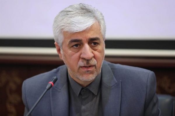 حاشیه دیدار ایران و سوریه حضور وزیر ورزش و جوانان در ورزشگاه آزادی