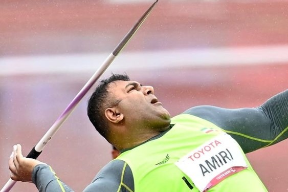  پارالمپیک توکیو  امیری رکورد زد و اول شد  دو رقمی شدن طلاهای کاروان ایران