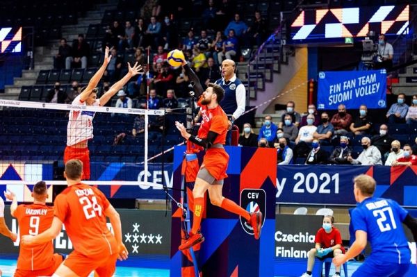  والیبال قهرمانی اروپا  ترکیه شگفتی‌ساز شد  پیروزی صربستان و لهستان