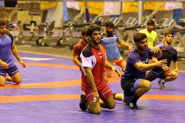  با توجه به اهمیت میادین آتی؛ تمهیدات ویژه کرونایی در اردوی تیم ملی کشتی آزاد