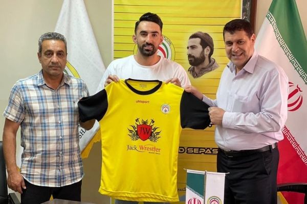  قرارداد حمید نعمتی با فجر سپاسی تمدید شد