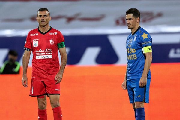 این بار طلسم شکسته می شود اولین وعده وزیر ورزش و جوانان در مورد واگذاری استقلال و پرسپولیس