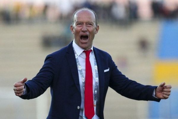  عضو هیات مدیره پرسپولیس  با تمام توان برای پرداخت طلب کالدرون تلاش می کنیم  بدهی ها برای چند دهه است