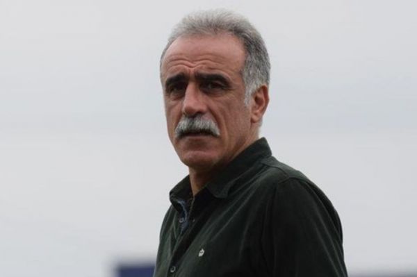 احمدزاده کمتر تیمی میتواند مقابل خط هافبک و حمله ما مقاومت کند عراق فرصتی برای عرض اندام نداشت