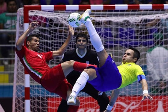 تیم ملی فوتسال وارد لیتوانی شد قرنطینه ۲۴ ساعته ملی پوشان