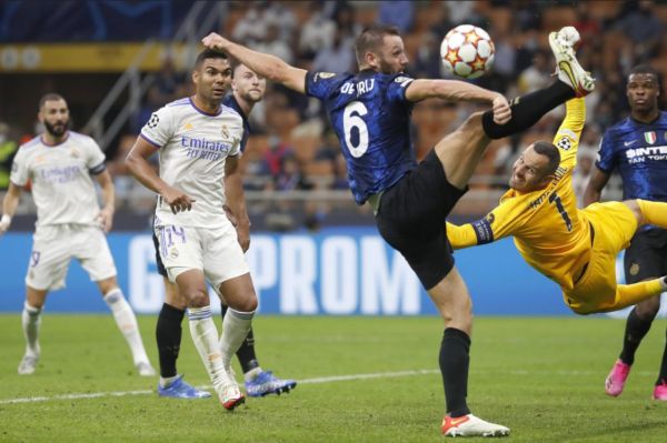  گزارش تصویری  اینتر 0-1 رئال مادرید  مرحله گروهی لیگ قهرمانان اروپا