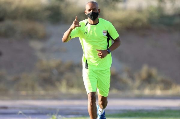 آبشک و شیمبا، به جای سرخابی ها در فولاد عکس