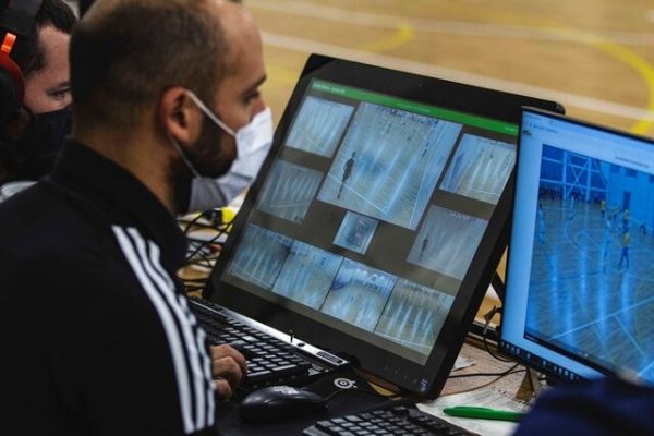 جنجال کمک داور ویدئویی در جام جهانی فوتسال عکس