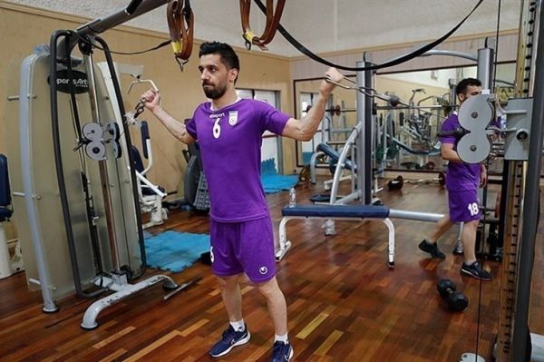  سنگ‌سفیدی  فکر می‌کردیم آمریکا دست و پا بسته است  عیار ایران مقابل آرژانتین مشخص می‌شود