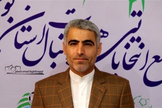 محتشم تیم ملی فوتبال ساحلی ایران به جام بین قاره ای در امارات دعوت شد فعلا دپارتمان فوتبال ساحلی رییس ندارد