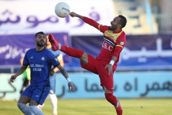 قاسمینژاد پا پس نکشیدیم و یک قهرمانی به هواداران تقدیم کردیم