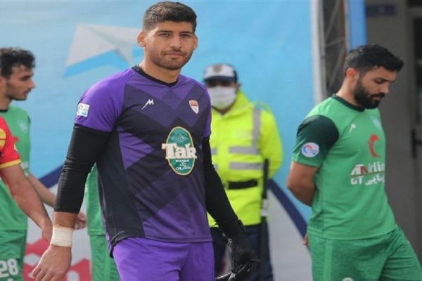 مرادیان از بازیکنان گلگهر معذرتخواهی کردم