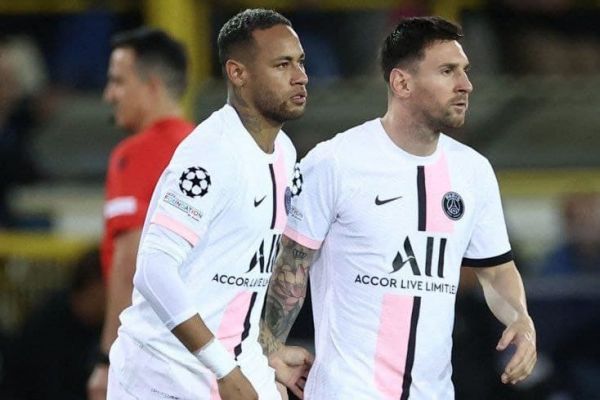 پوچتینو و استفاده از یک مثلث خط حمله جدید مقابل لیون