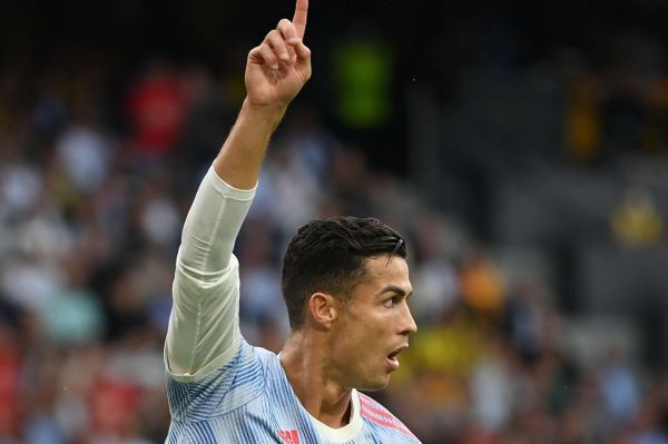 لحظهای که داور ویدیویی گل رونالدو مقابل وستهام را تایید کرد