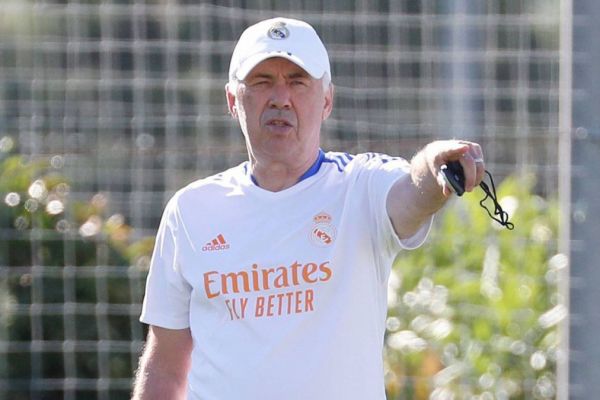 سرمربی رئال مادرید در ماه عسل به سر میبرم