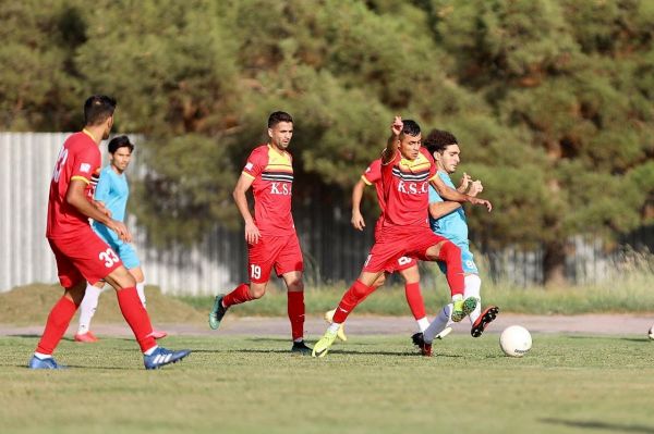 شکست فولاد در برابر خیبر خرمآباد در دیداری دوستانه