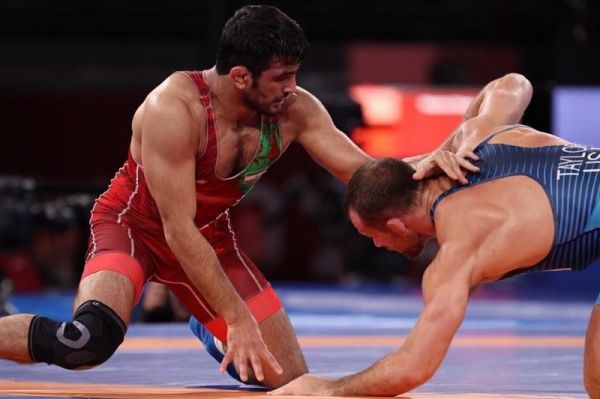 حسن یزدانی از چه راهی میتواند تیلور را شکست دهد