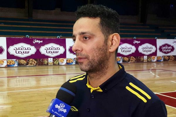 اصغریمقدم دفاع انفرادی و تیمی تیم ملی فوتسال مشکلساز بود، بازیکنان پختهتر بازی کنند نباید به قزاقستان فضا بدهیم