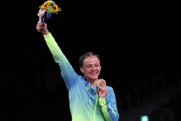 مدالآور المپیک آپارتمانش را به مربی خود بخشید