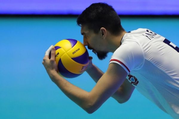 مقصر محرومیت فرهاد قائمی کیست کارخانه من فقط نظرم را گفتم و سرمربی تصمیم گرفت