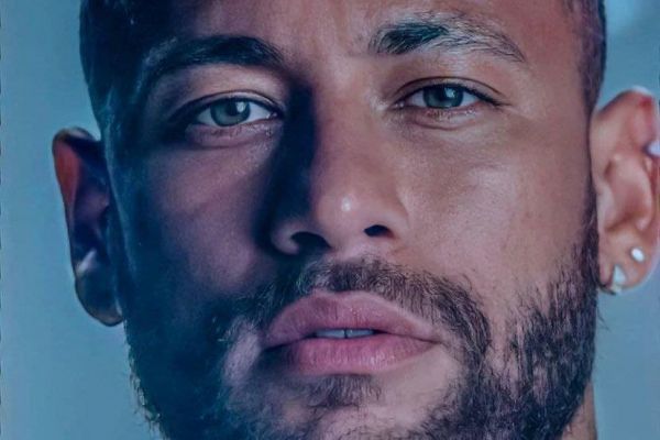 پست اینستاگرامی عجیب نیمار؛ اگر اینطور به تو نگاه کنم