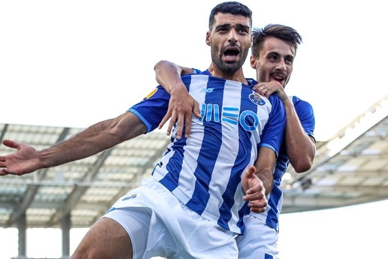 لیگ قهرمانان اروپا طارمی در ترکیب پورتو مقابل لیورپول عکس