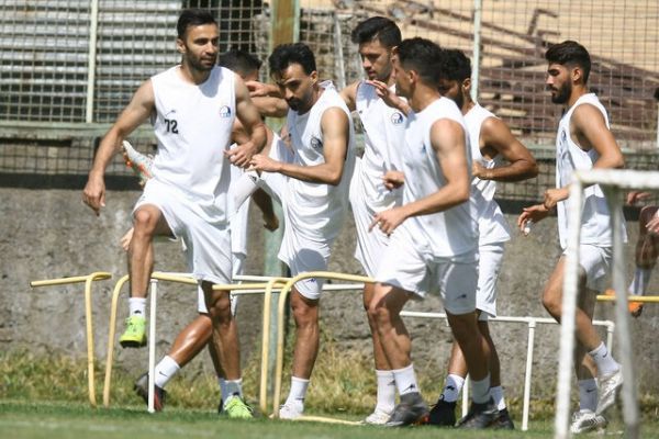 استقلال همچنان در زمین تمرین نامناسب دوران کوچنشینی آبیها کی به پایان میرسد