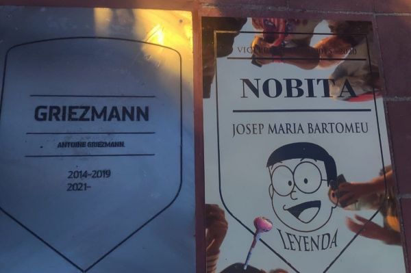  لوح کنایه آمیز هواداران اتلتیکو مادرید برای مدیر قبلی بارسلونا؛ اسطوره